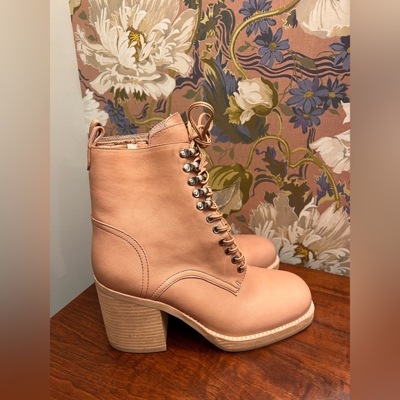 NWOT Jeffrey Campbell Dotti Leather Lace-Up Boot - Picture 4 of 11